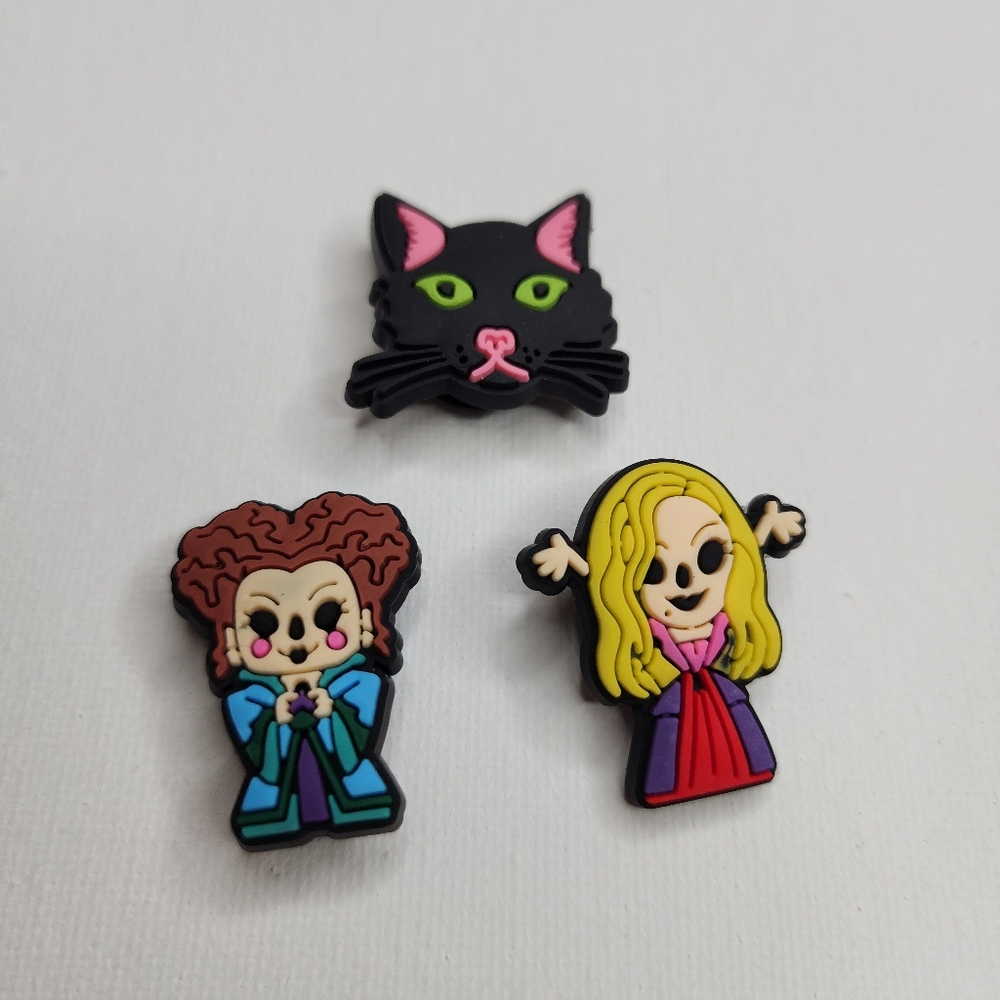 Croc Pins